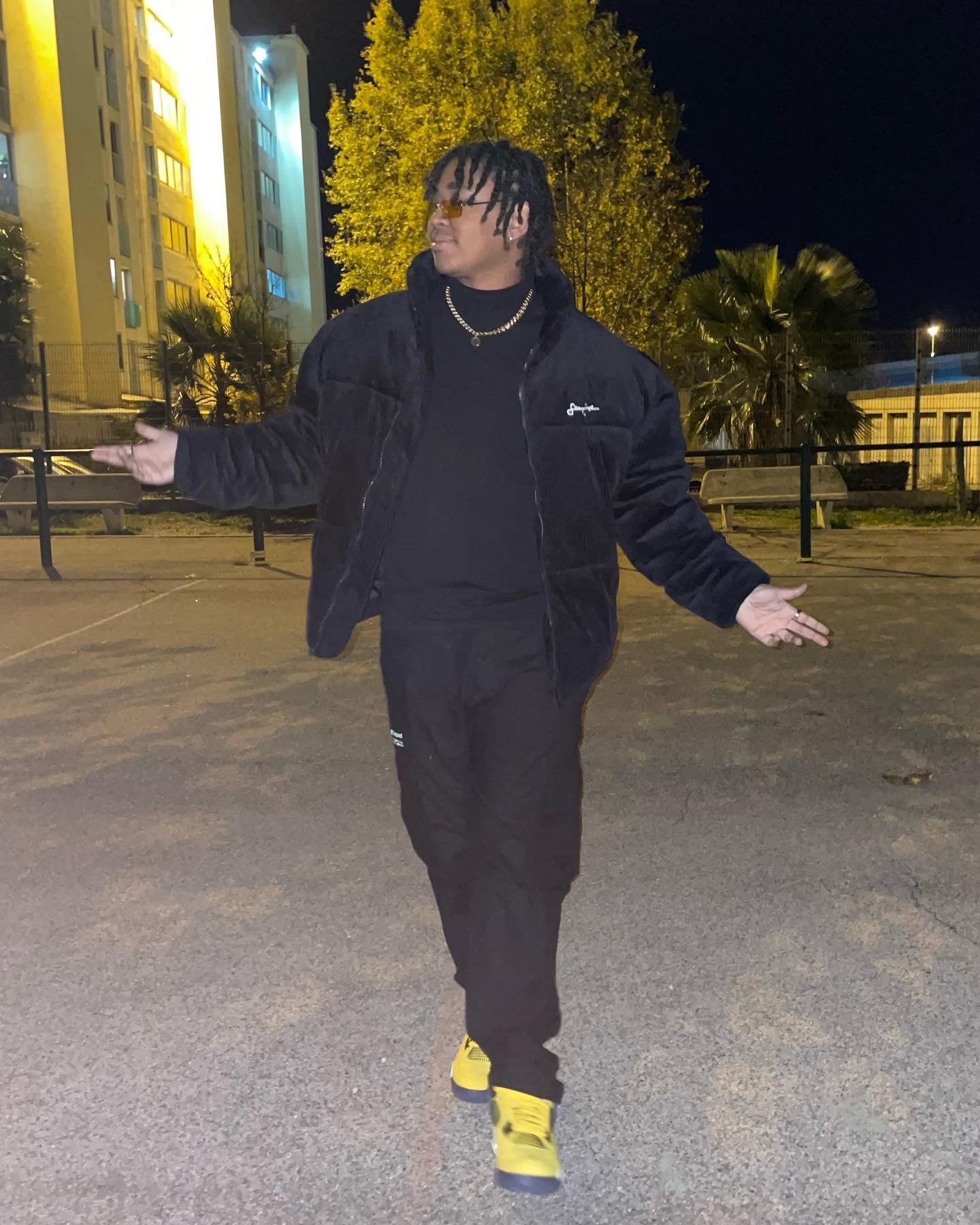 converses noires plateforme